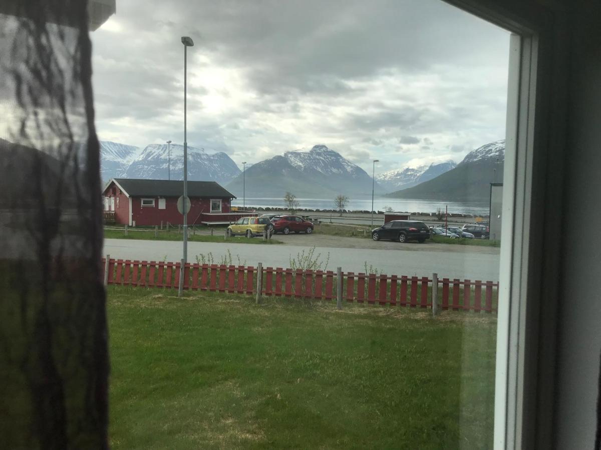 Anton Antonsens Veg 18 Leilighet Nr2 Lejlighed Olderdalen Eksteriør billede